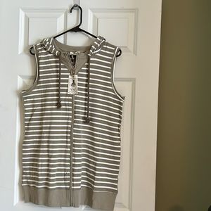 NWT Easel Hooded Tank with Zipper Women’s Size Small